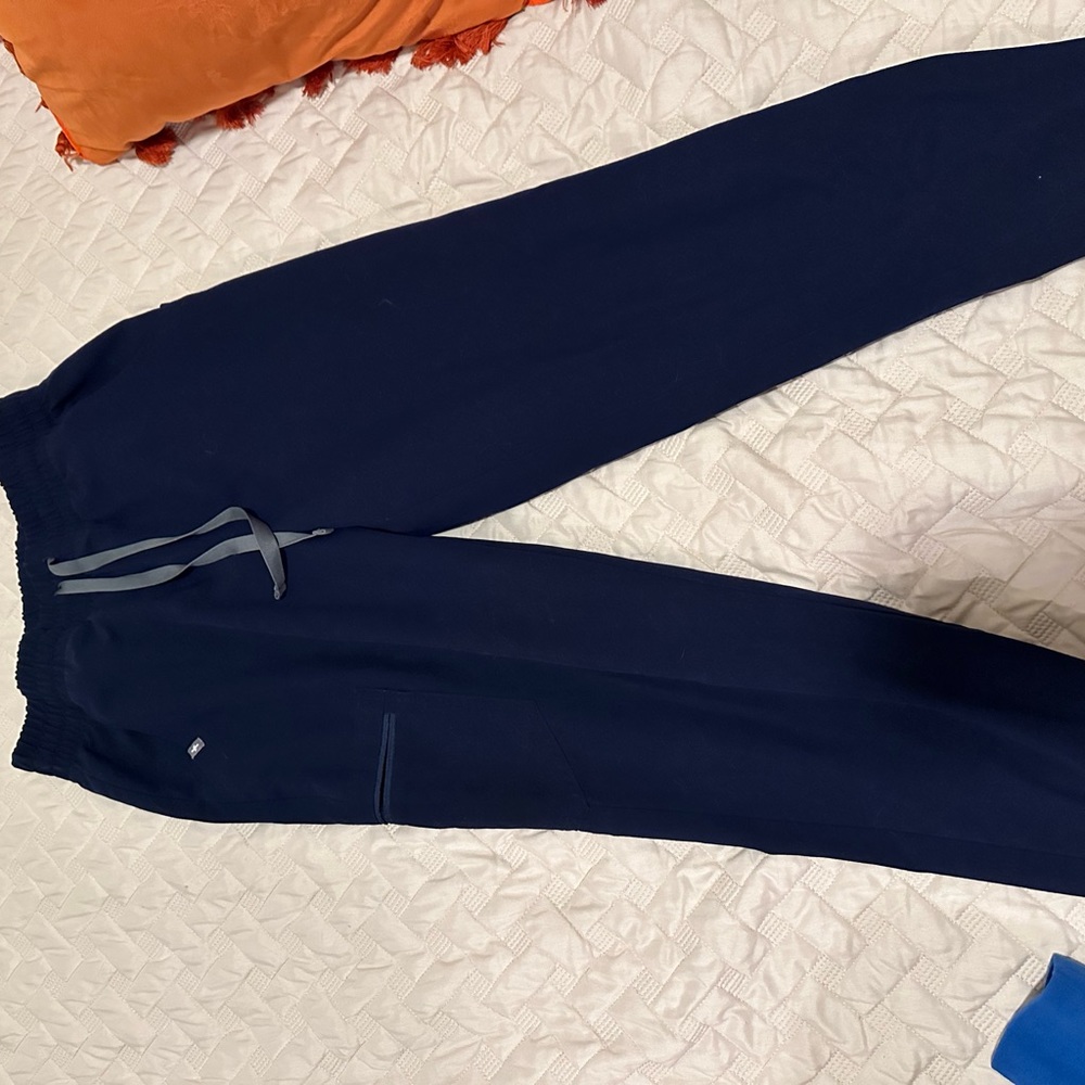 figs jogger scrub pants